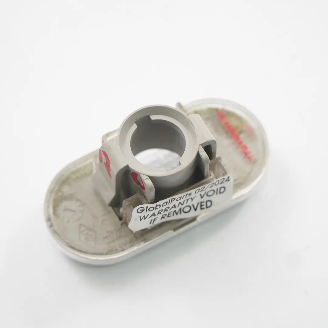 Indicator Lamp Opel Vivaro B Left Side Fender Turn Signal to with Part number 261658184R Indicator Lamp Opel Vivaro B Left Side Fender Turn Signal - SKU 261658184R - Part number 261658184R