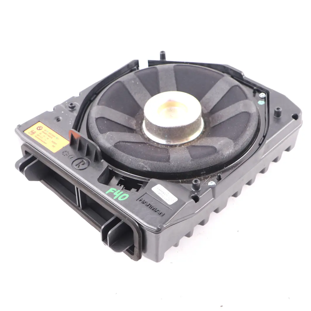 Central Bass Haut-parleur Subwoofer Woofer Droite Harman Kardon pour BMW F40 à propos du numéro de pièce 2622666 BMW F40 Central Bass Haut-parleur Subwoofer Woofer Droite Harman Kardon - SKU 2622666 - Numéro de pièce 2622666