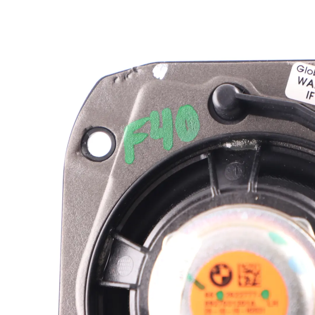 Głośnik Podsufitki Lewy Tył HiFi Harman Kardon do BMW F40 o numerze 2622777 BMW F40 Głośnik Podsufitki Lewy Tył HiFi Harman Kardon - SKU 2622777 - Numer Części 2622777