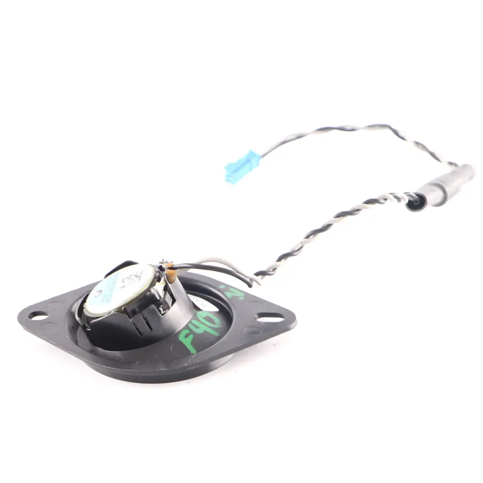 Altoparlante Da Cruscotto Hifi Tweeter Da Cruscotto Audio per BMW F40 F44 con numero di parte 2622800 BMW F40 F44 Altoparlante Da Cruscotto Hifi Tweeter Da Cruscotto Audio - SKU 2622800 - Numero di parte 2622800