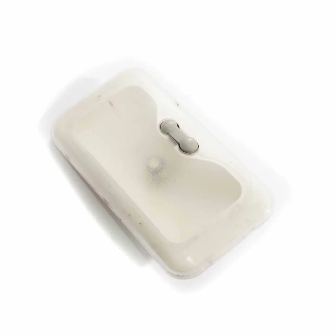 Feu de toit arrière Feu intérieur de pavillon pour Renault Trafic II à propos du numéro de pièce 264306877R Renault Trafic II Feu de toit arrière Feu intérieur de pavillon - SKU 264306877R - Numéro de pièce 264306877R