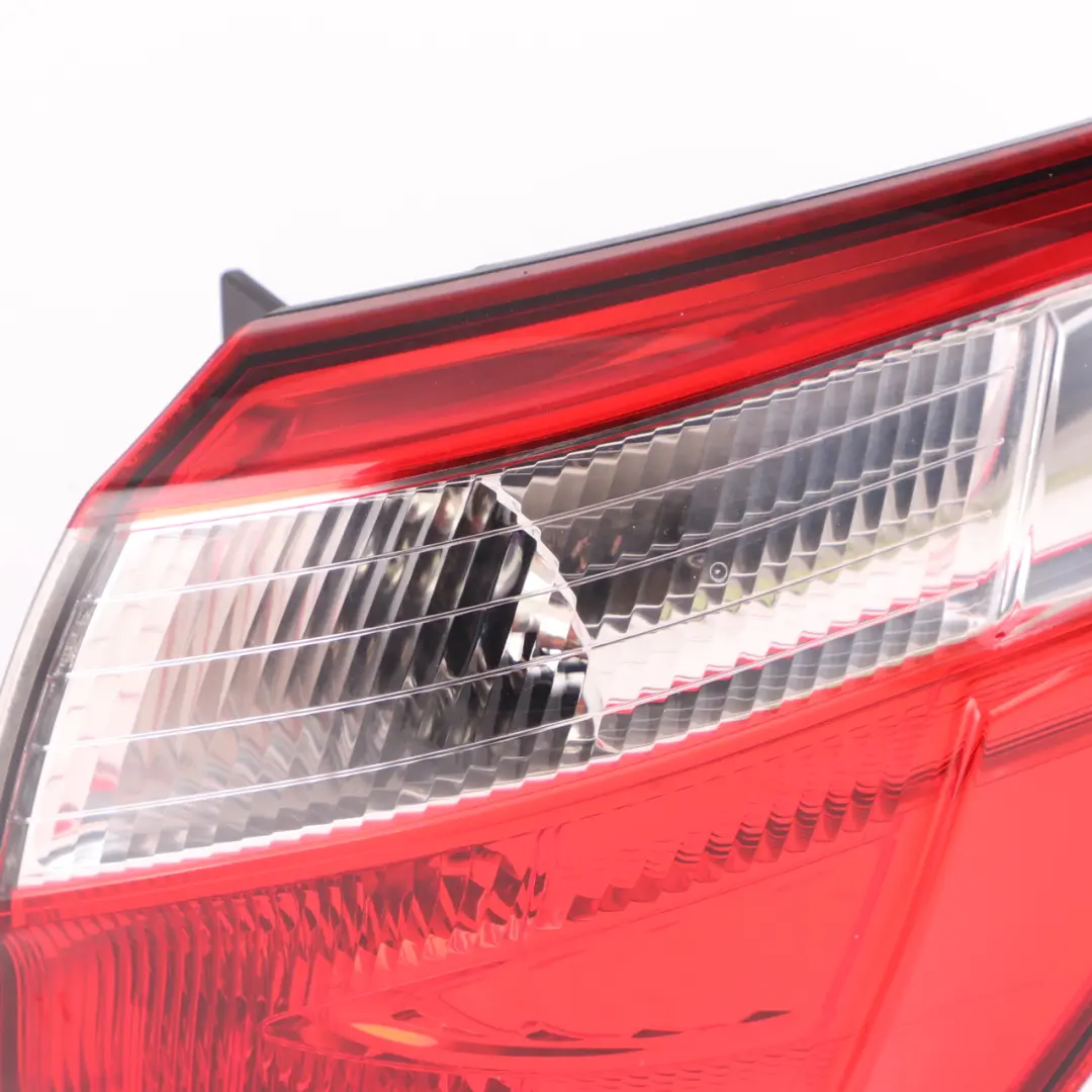 Quashqai J10 MK1 Rear Lamp Right O/S Tail Light Side Panel to Nissan with Part number 26550BR50A Nissan Quashqai J10 MK1 Rear Lamp Right O/S Tail Light Side Panel - SKU 26550BR50A - Part number 26550BR50A