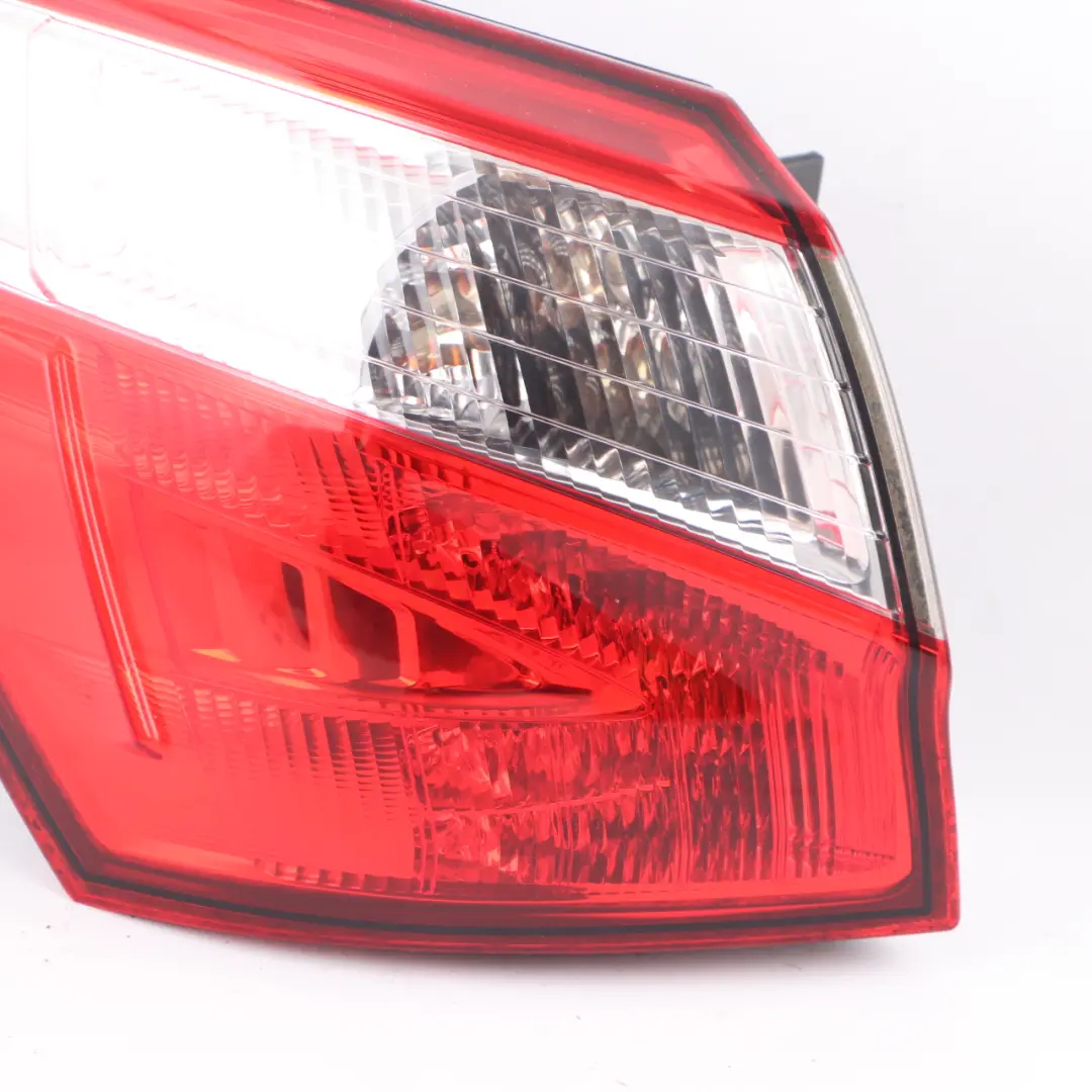 Quashqai J10 MK1 Rear Lamp Left N/S Tail Light Side Panel to Nissan with Part number 26555BR50A Nissan Quashqai J10 MK1 Rear Lamp Left N/S Tail Light Side Panel - SKU 26555BR50A - Part number 26555BR50A