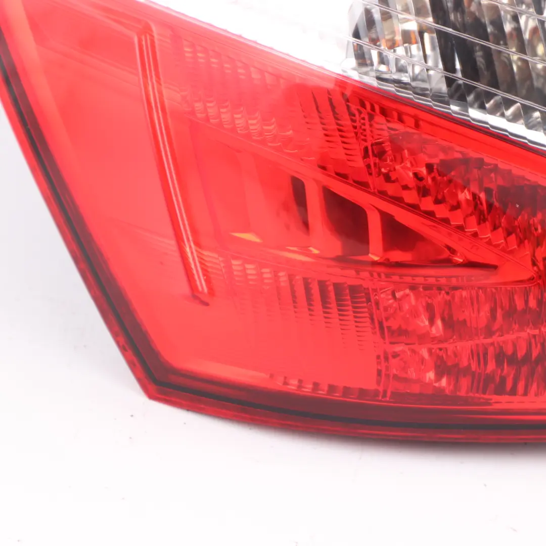 Quashqai J10 MK1 Rear Lamp Left N/S Tail Light Side Panel to Nissan with Part number 26555BR50A Nissan Quashqai J10 MK1 Rear Lamp Left N/S Tail Light Side Panel - SKU 26555BR50A - Part number 26555BR50A
