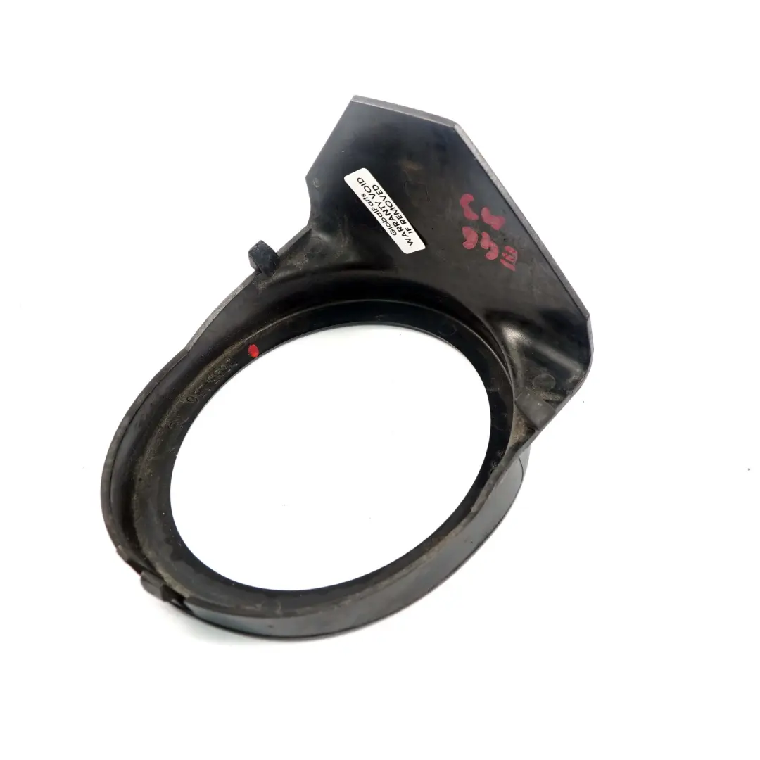 Osłona Ramka Lampy Halogenu Przednia Prawa do BMW E46 M3 o numerze 2695256 BMW E46 M3 Osłona Ramka Lampy Halogenu Przednia Prawa - SKU 2695256 - Numer Części 2695256