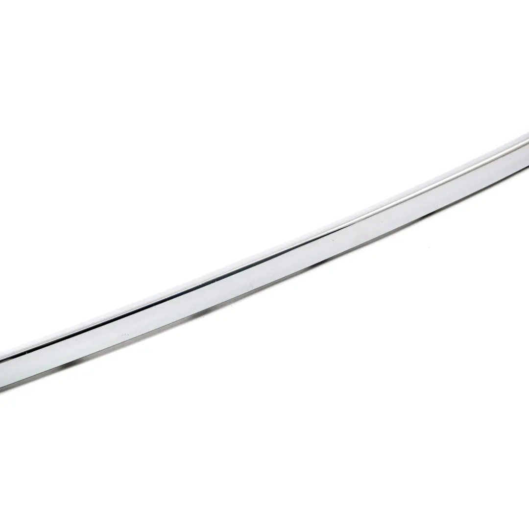 Paraurti Anteriore Inferiore Striscia Cromata per Mini Cooper One R55 R56 con numero di parte 2751040 Mini Cooper One R55 R56 Paraurti Anteriore Inferiore Striscia Cromata - SKU 2751040 - Numero di parte 2751040