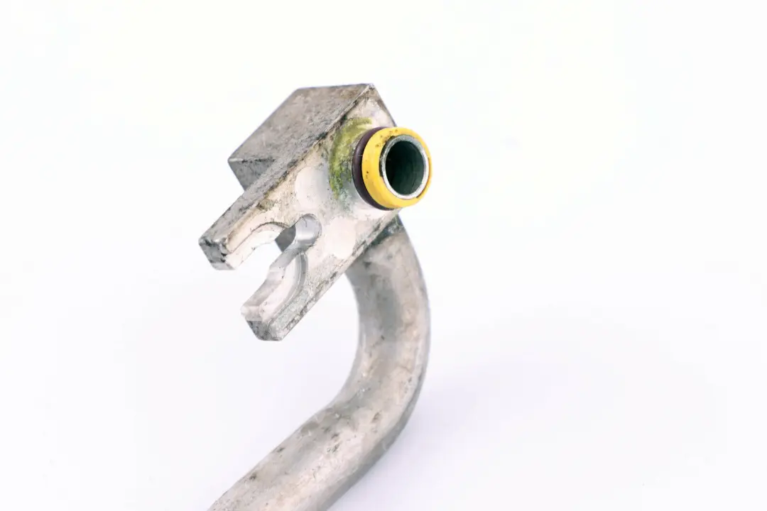 Conduite D'Aspiration Compresseur De L'evaporateur pour Mini Cooper R55 R56 R57 à propos du numéro de pièce 2751473 Mini Cooper R55 R56 R57 Conduite D'Aspiration Compresseur De L'evaporateur - SKU 2751473 - Numéro de pièce 2751473