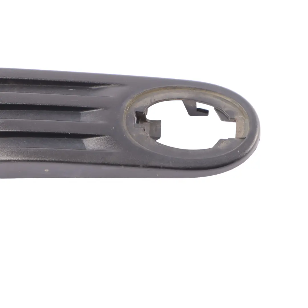 Griglia alare Rivestimento indicatore laterale anteriore destro pour Mini R55 R56 R57 à propos du numéro de pièce 2751504 Mini R55 R56 R57 Griglia alare Rivestimento indicatore laterale anteriore destro - SKU 2751504-4 - Numéro de pièce 2751504