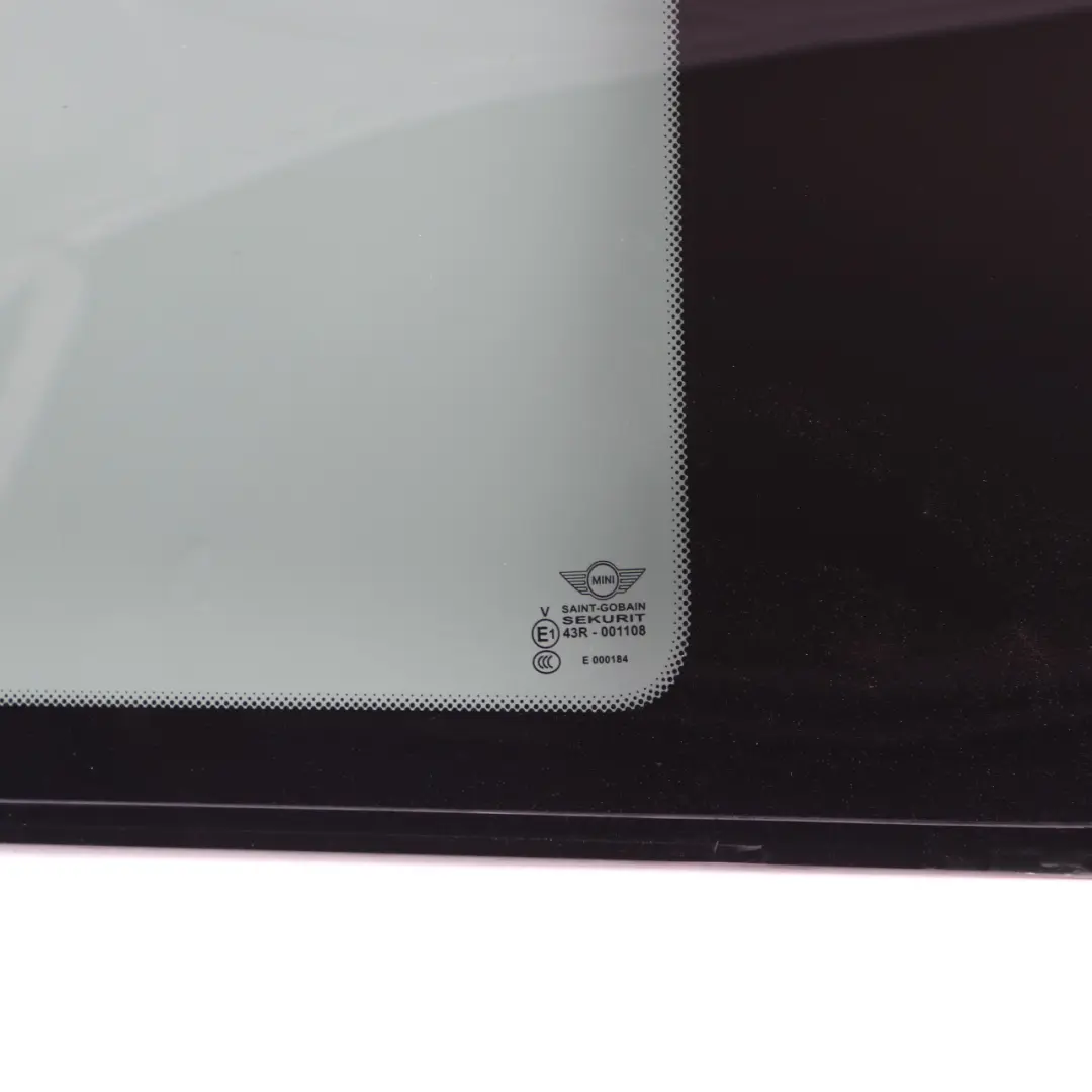Cuarto Ventana Lateral Vidrio Tintado Negro Trasero Derecho para Mini Cooper One R56 con número de pieza 51372751628 Mini Cooper One R56 Cuarto Ventana Lateral Vidrio Tintado Negro Trasero Derecho - SKU 2751628-1 - Número de pieza 51372751628