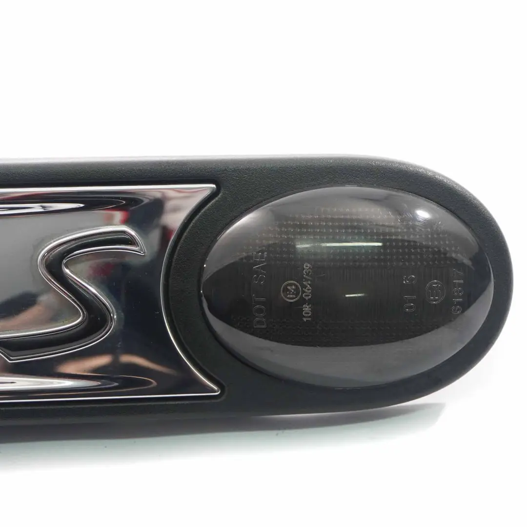 Indicatore direzione laterale cromato per Mini Cooper S R55 R56 R57 con numero di parte 2751969 Mini Cooper S R55 R56 R57 Indicatore direzione laterale cromato - SKU 2751969-3 - Numero di parte 2751969