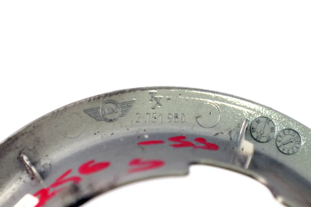 Osłona Wlewu Paliwa Wlew do Mini Cooper S R56 o numerze 2751980 Mini Cooper S R56 Osłona Wlewu Paliwa Wlew - SKU 2751980-SS - Numer Części 2751980