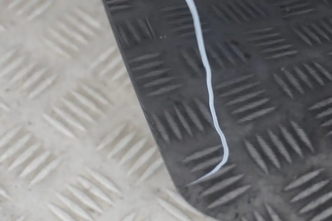 Klapa tylna Astro Black A25 do MINI Cooper R56 o numerze 2752015 MINI Cooper R56 Klapa tylna Astro Black A25 - SKU 2752015-ASB12 - Numer Części 2752015