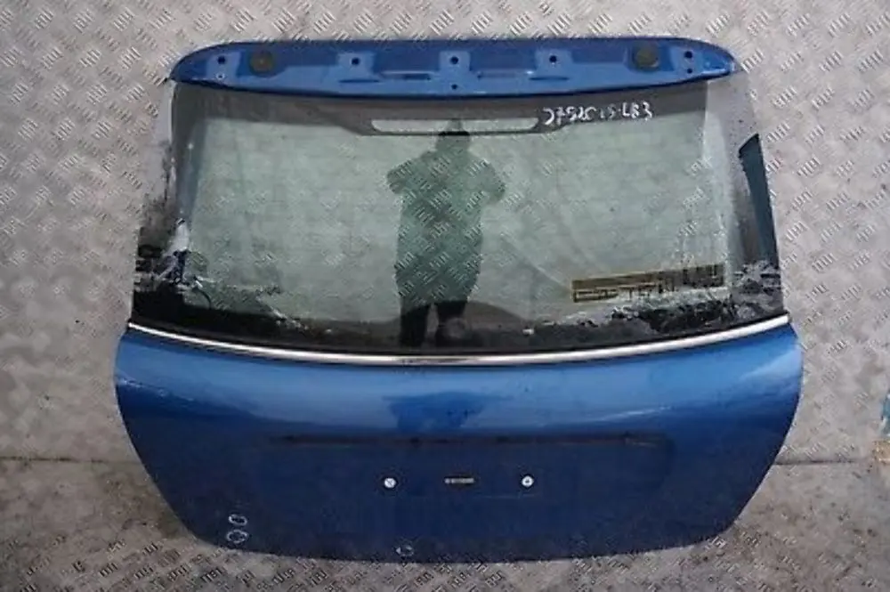 R56N LCi Trunk lid Tailgate Boot Lid Lightning Blue Metallic to BMW MINI Cooper R56 with Part number 2752015 BMW MINI Cooper R56 R56N LCi Trunk lid Tailgate Boot Lid Lightning Blue Metallic - SKU 2752015-LB3 - Part number 2752015