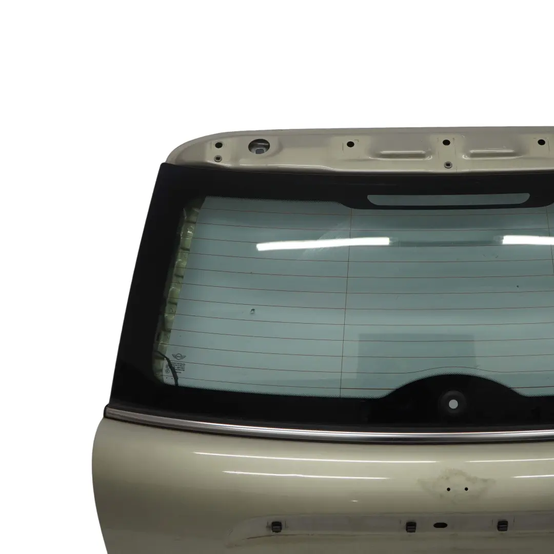 Maletero Tapa Portón Trasero Plata Brillante Metalizado - A60 para Mini Cooper 5 R56 con número de pieza 2752015 Mini Cooper 5 R56 Maletero Tapa Portón Trasero Plata Brillante Metalizado - A60 - SKU 2752015-SS5 - Número de pieza 2752015