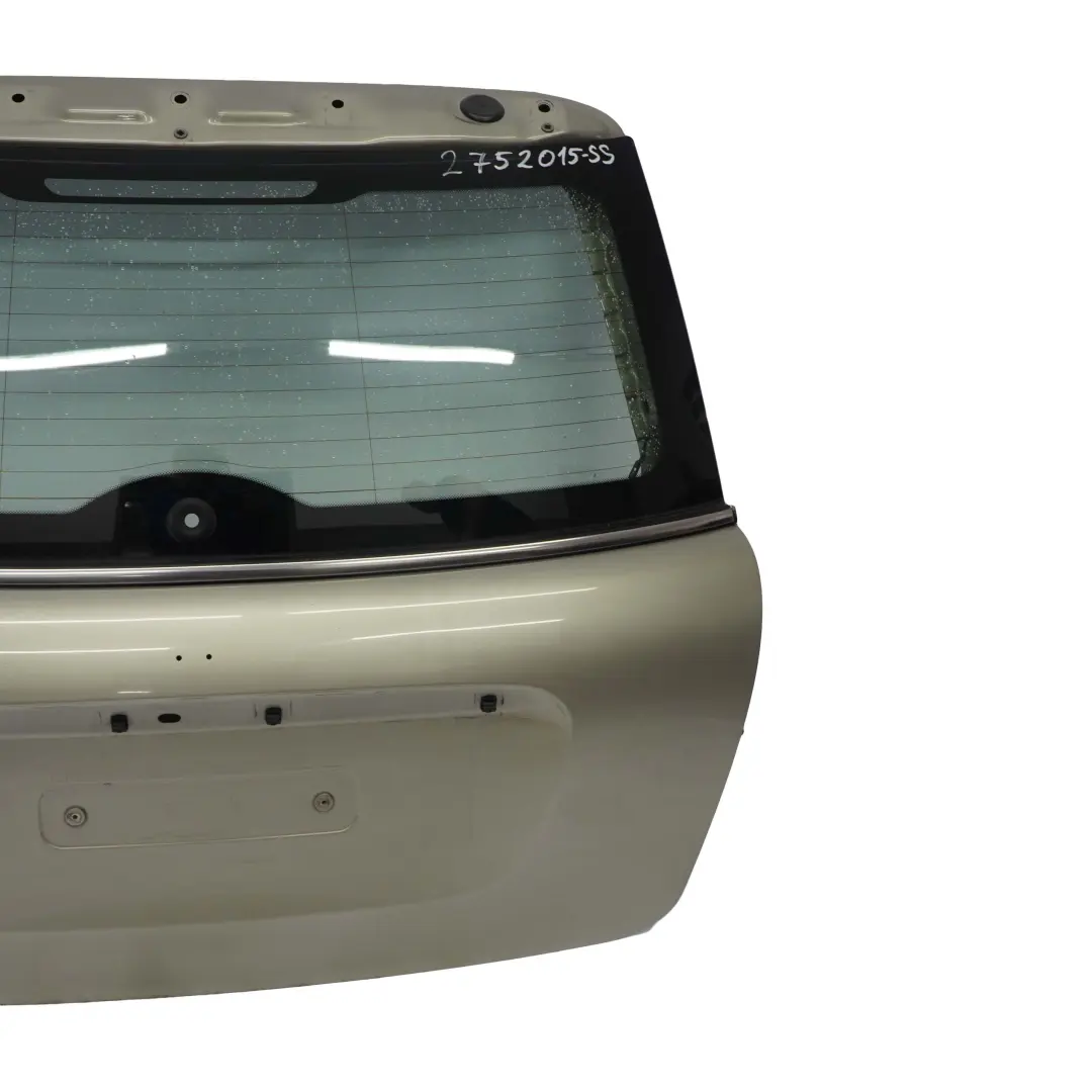 Klapa Tylna Tył Sparkling Silver - A60 do Mini R56 o numerze 2752015 Mini R56 Klapa Tylna Tył Sparkling Silver - A60 - SKU 2752015-SS - Numer Części 2752015