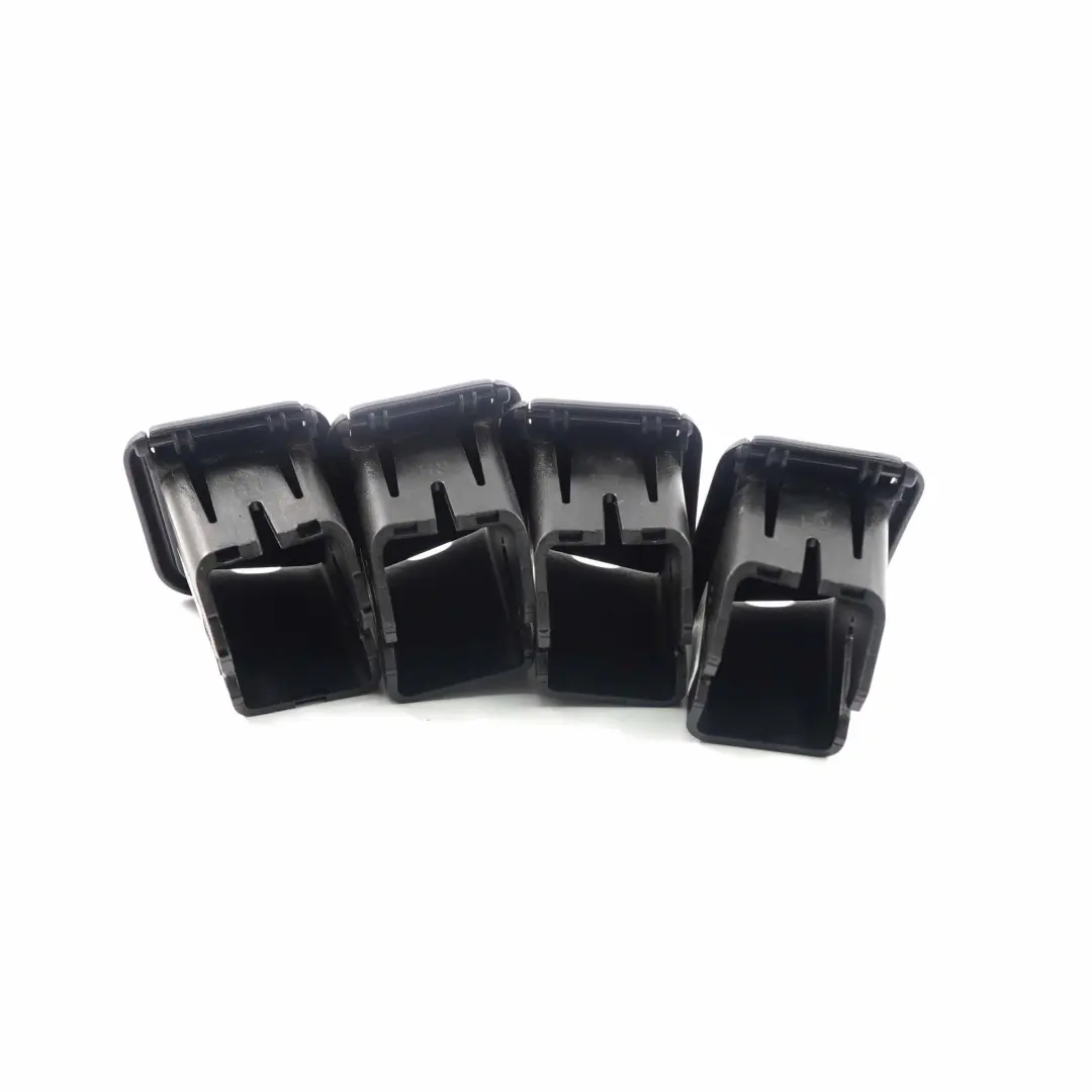 Mini R55 R56 Couvercle siege arriere Isofix Gauche Droite Noir 2752702 - SKU 2752701/2752702 - Numéro de pièce 2752701
