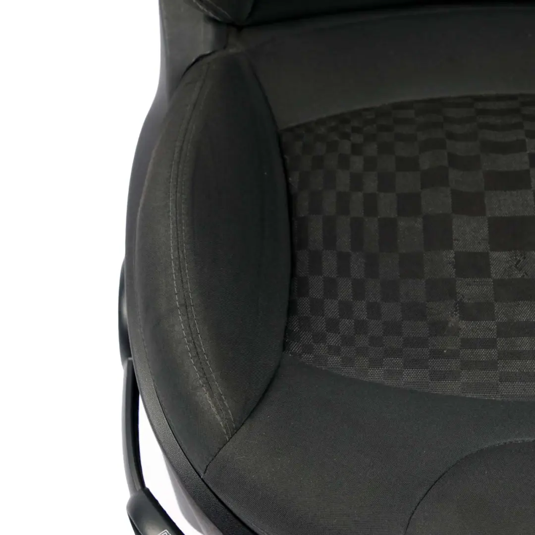 Siege avant Droit Tissu A Damier/Noir de Carbone pour Mini Cooper R55 R56 R57 Sport à propos du numéro de pièce 2753488 Mini Cooper R55 R56 R57 Sport Siege avant Droit Tissu A Damier/Noir de Carbone - SKU 2753488-1 - Numéro de pièce 2753488