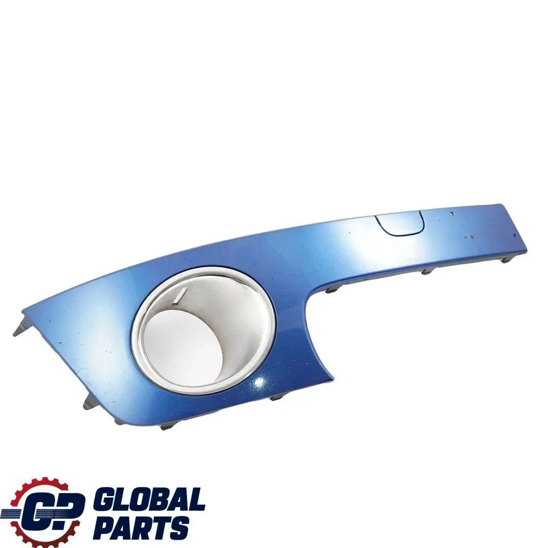 Blende Rechts Lightning Blue A63 Blau 2753658 für BMW MINI Cooper R55 R56 mit Teilenummer 0430226 BMW MINI Cooper R55 R56 Blende Rechts Lightning Blue A63 Blau 2753658 - SKU 2753658-LB - Teilenummer 0430226