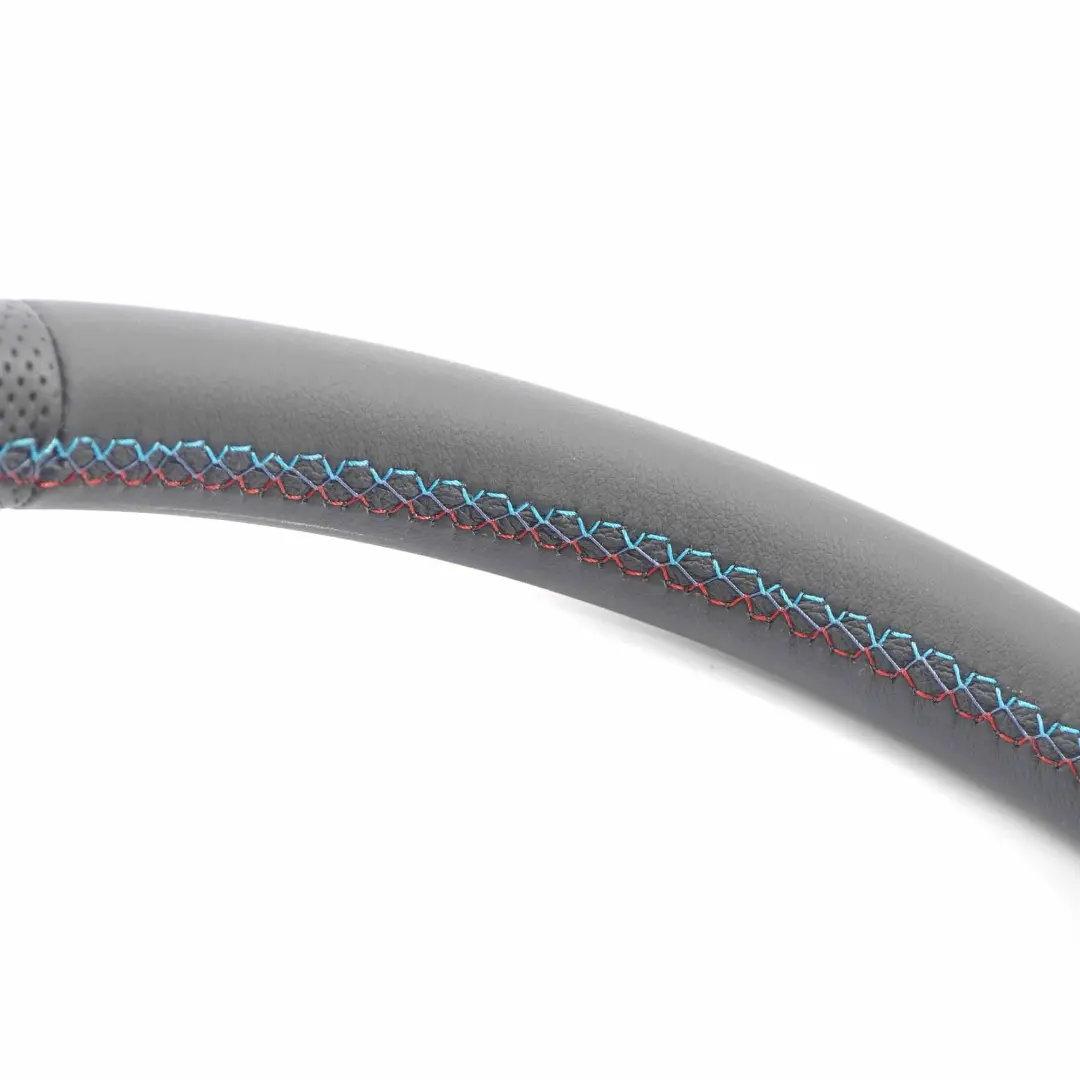 NUEVO Cuero Negro Sport Look Volante Paddle M-hilos para Mini Cooper R56 con número de pieza 2754633 Mini Cooper R56 NUEVO Cuero Negro Sport Look Volante Paddle M-hilos - SKU 2754633-1 - Número de pieza 2754633