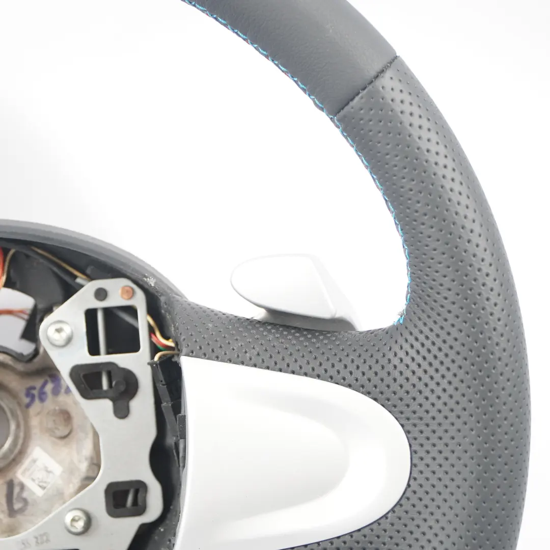 NUEVO Cuero Negro Sport Look Volante Paddle M-hilos para Mini Cooper R56 con número de pieza 2754633 Mini Cooper R56 NUEVO Cuero Negro Sport Look Volante Paddle M-hilos - SKU 2754633-1 - Número de pieza 2754633