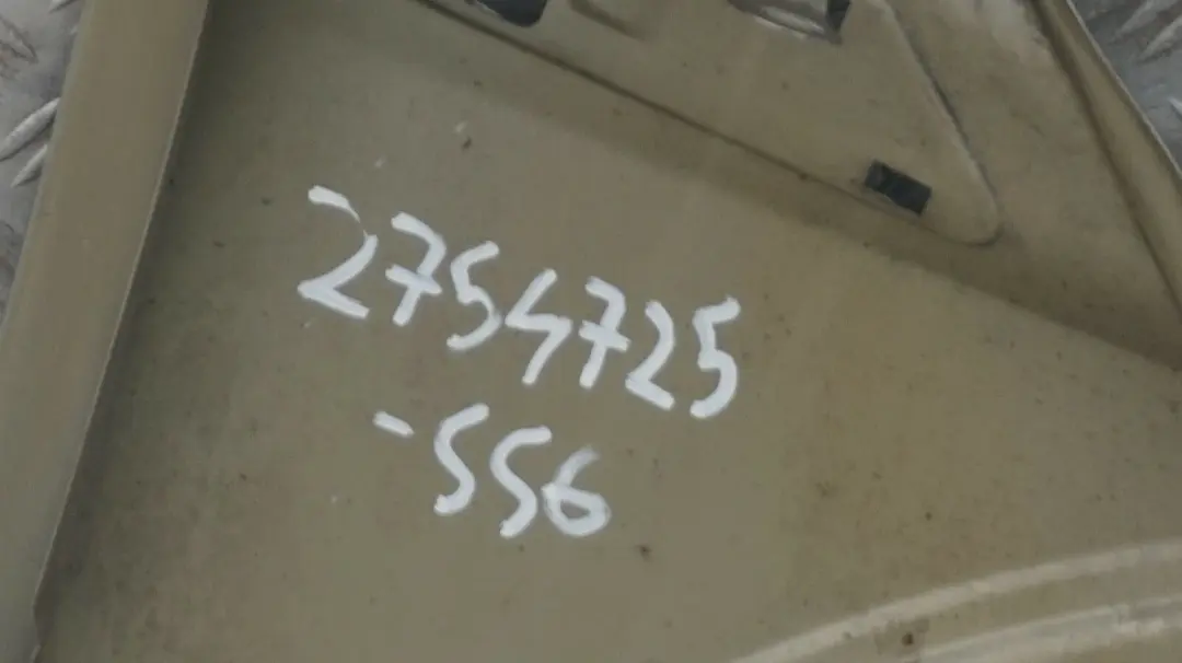 Laterale Panneau avant Gauche Mousseux Silver pour Mini Cooper 6 R55 R56 R57 à propos du numéro de pièce 2754725 Mini Cooper 6 R55 R56 R57 Laterale Panneau avant Gauche Mousseux Silver - SKU 2754725-SS6 - Numéro de pièce 2754725