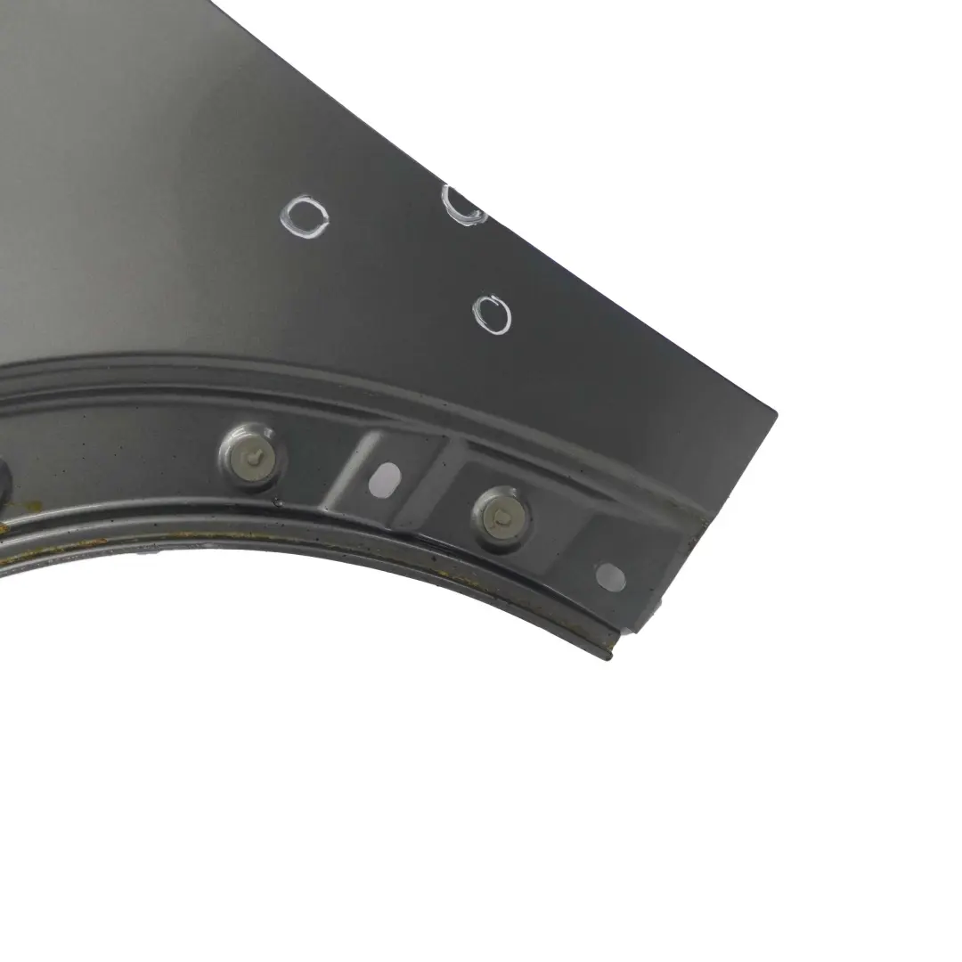 Pannello Laterale Ala Anteriore Sinistra Argento Scuro 871 per Mini Cooper R56 con numero di parte 2754725 Mini Cooper R56 Pannello Laterale Ala Anteriore Sinistra Argento Scuro 871 - SKU 2754725-DS11 - Numero di parte 2754725