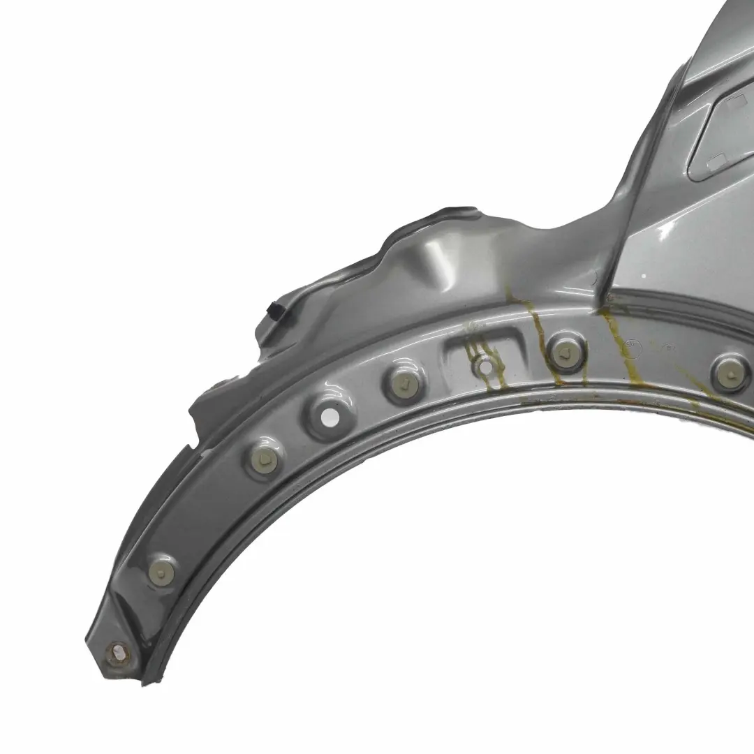 Panel Lateral Delantero Ala Izquierda Plata Oscuro Metalizado 871 para Mini R55 R56 con número de pieza 2754725 Mini R55 R56 Panel Lateral Delantero Ala Izquierda Plata Oscuro Metalizado 871 - SKU 2754725-DS5 - Número de pieza 2754725