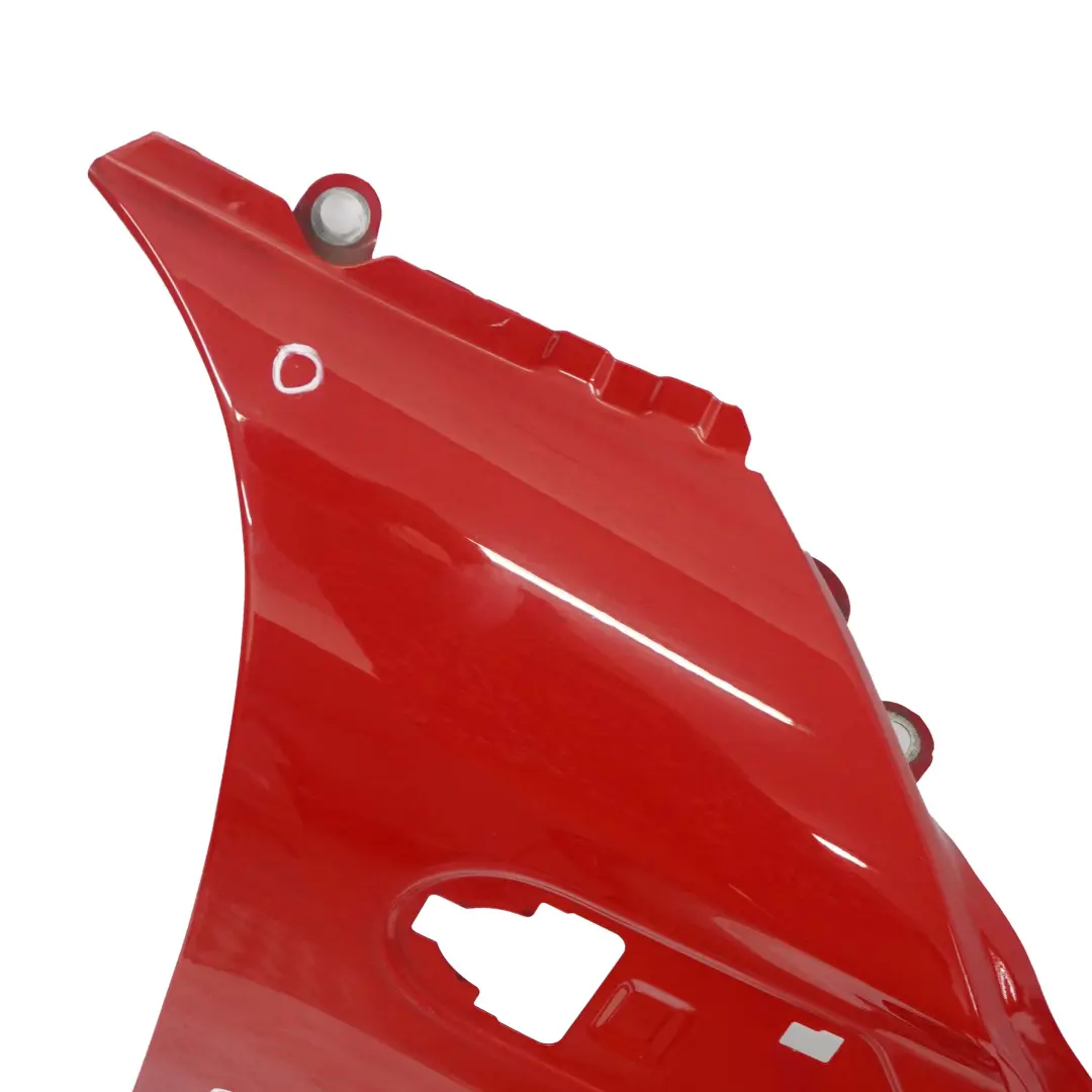 Panel Lateral Delantero Ala Derecha Chili Red - 851 para Mini Cooper R55 R56 R57 R58 con número de pieza 2754726 Mini Cooper R55 R56 R57 R58 Panel Lateral Delantero Ala Derecha Chili Red - 851 - SKU 2754726-CHRED18 - Número de pieza 2754726