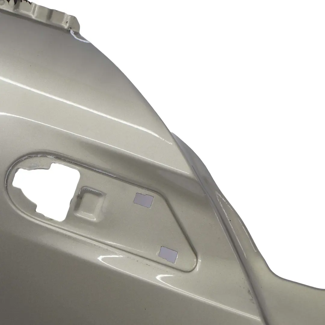 Panel lateral Mini R55 R56 Guardabarros delantero derecho Sparkling Silver - A60 para con número de pieza 2754726 Panel lateral Mini R55 R56 Guardabarros delantero derecho Sparkling Silver - A60 - SKU 2754726-SS7 - Número de pieza 2754726