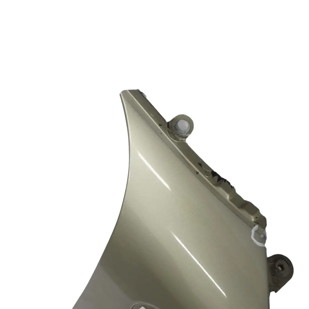 Panel lateral Mini R55 R56 Guardabarros delantero derecho Sparkling Silver - A60 para con número de pieza 2754726 Panel lateral Mini R55 R56 Guardabarros delantero derecho Sparkling Silver - A60 - SKU 2754726-SS7 - Número de pieza 2754726