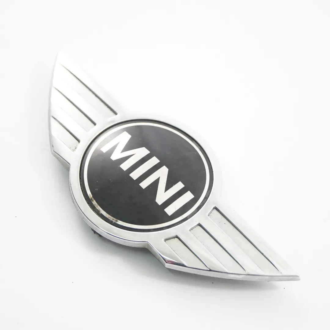 Emblem Logo Chrom Vorne für Mini Cooper One R55 R56 R57 LCI mit Teilenummer 2754973 Mini Cooper One R55 R56 R57 LCI Emblem Logo Chrom Vorne - SKU 2754973-1 - Teilenummer 2754973