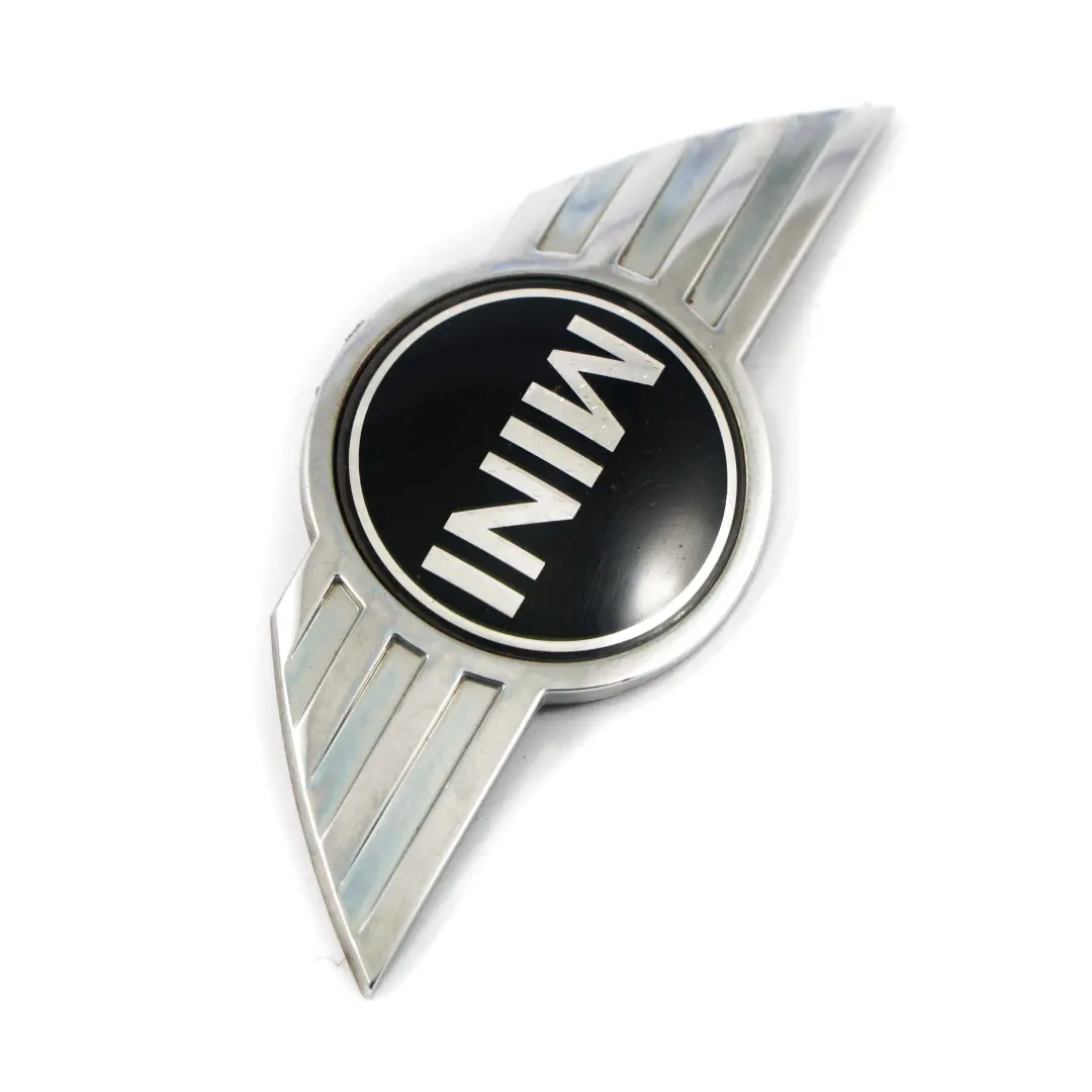 Emblema Logo Cromo Frontale per Mini Cooper One R55 R56 R57 LCI con numero di parte 2754973 Mini Cooper One R55 R56 R57 LCI Emblema Logo Cromo Frontale - SKU 2754973 - Numero di parte 2754973