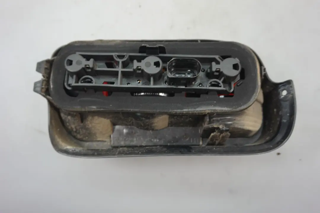 Piloto Trasero Derecho para Mini Clubman R55 con número de pieza 2755116 Mini Clubman R55 Piloto Trasero Derecho - SKU 2755116 - Número de pieza 2755116