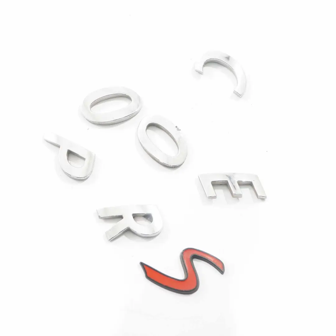 Emblemat Napis Znaczek Logo Klapy Bagażnika COOPER S do Mini R56 R57 o numerze 2755618 Mini R56 R57 Emblemat Napis Znaczek Logo Klapy Bagażnika COOPER S - SKU 2755618-1 - Numer Części 2755618
