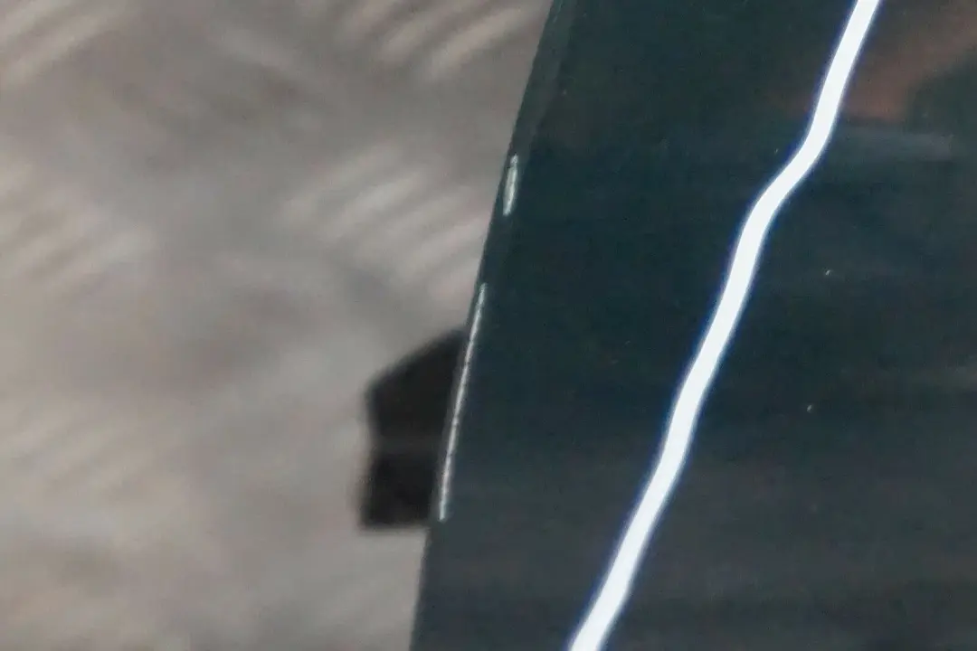 Drzwi lewe British Racing Green do MINI Cooper R56 o numerze 2755935 MINI Cooper R56 Drzwi lewe British Racing Green - SKU 2755935-BRG7 - Numer Części 2755935