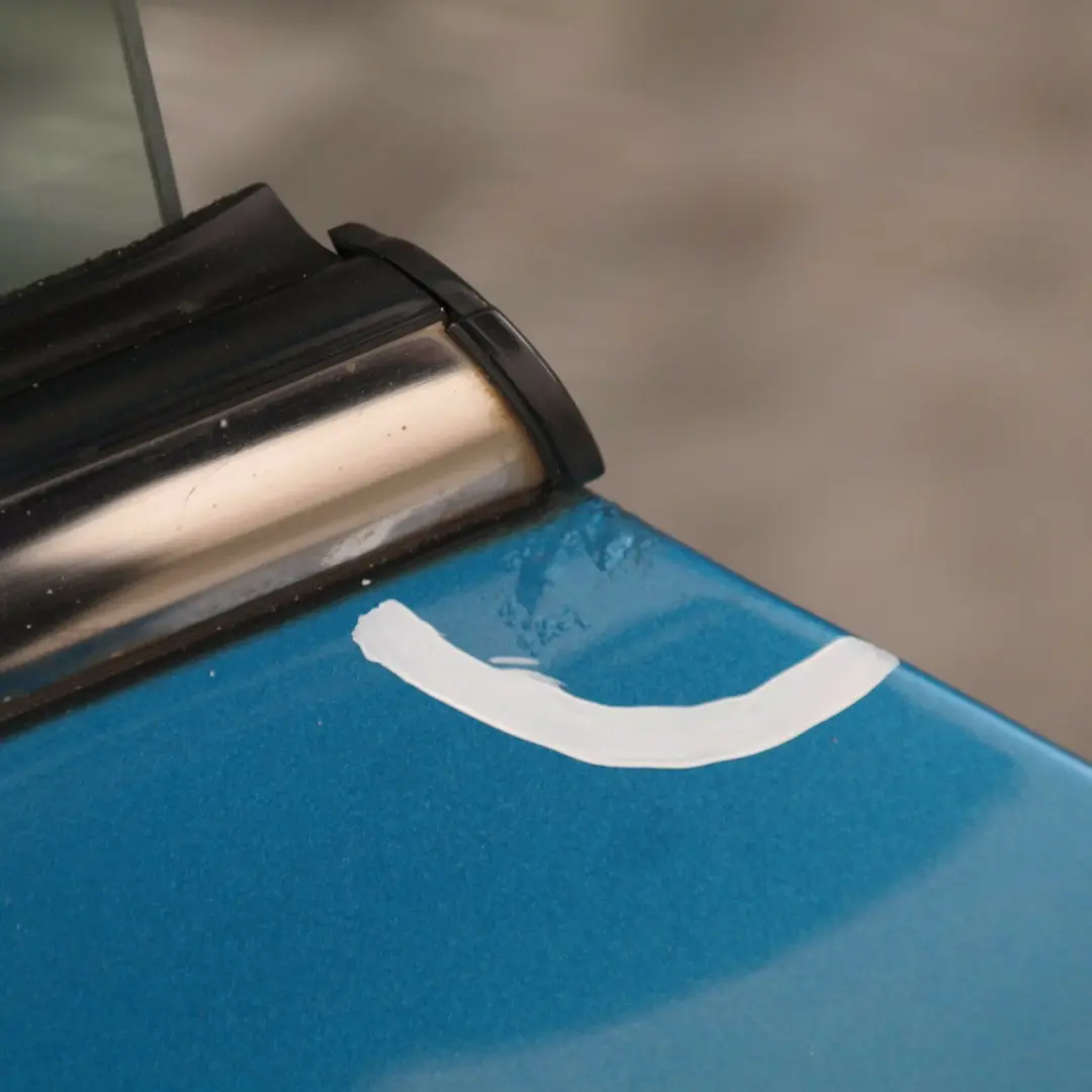 Drzwi lewe Laser Blue A59 do MINI Cooper R55 R56 o numerze 2755935 MINI Cooper R55 R56 Drzwi lewe Laser Blue A59 - SKU 2755935-LAB2 - Numer Części 2755935