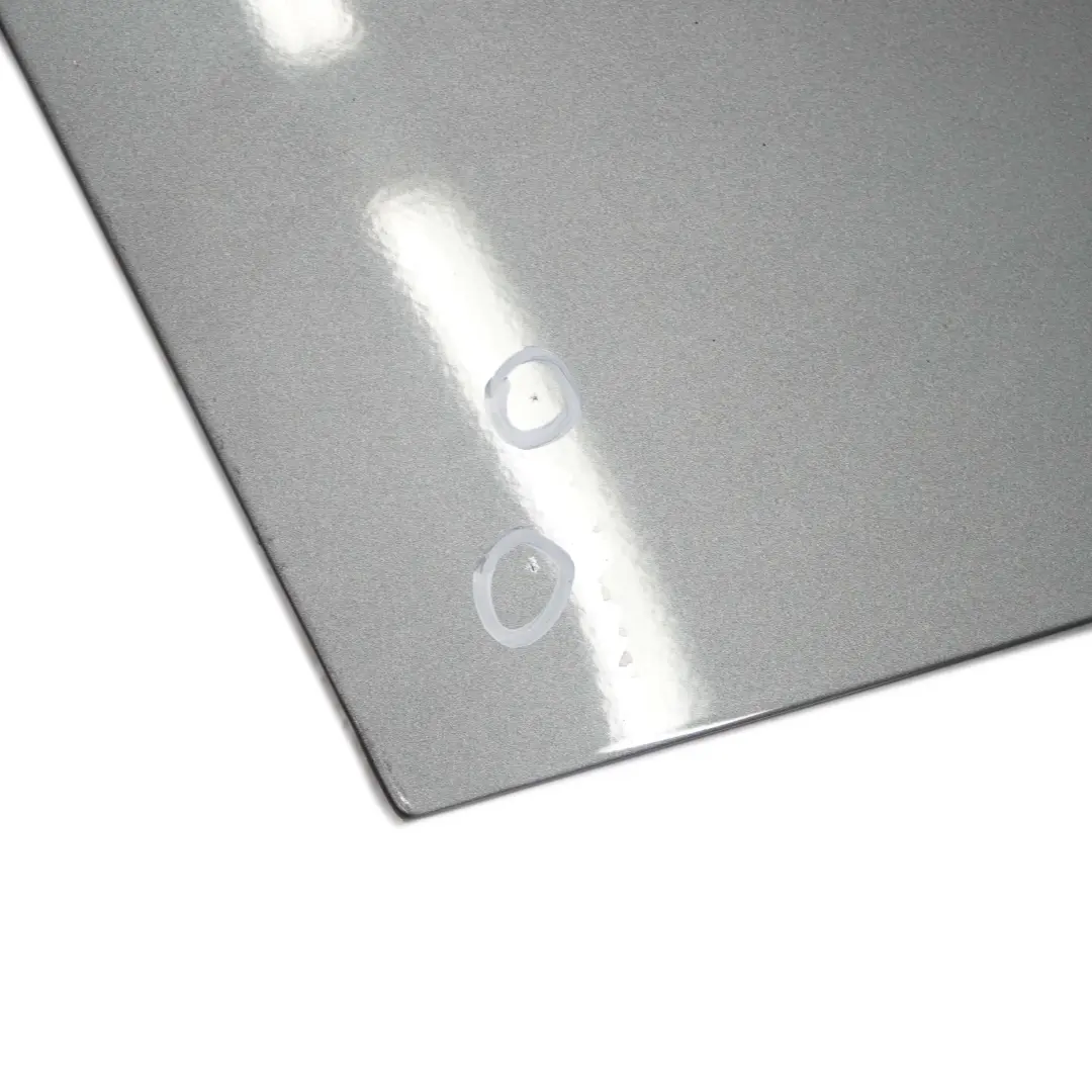 Porta Anteriore Sinistra Dark Argento Metallico per Mini Cooper R55 R56 R57 R58 R59 con numero di parte 2755935 Mini Cooper R55 R56 R57 R58 R59 Porta Anteriore Sinistra Dark Argento Metallico - SKU 2755935-DS4 - Numero di parte 2755935