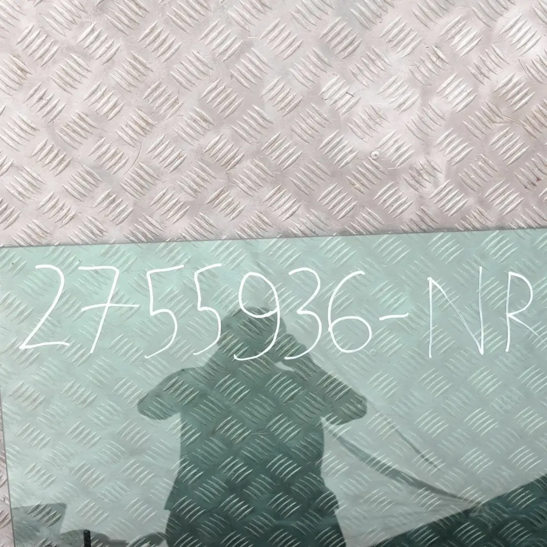 Co-Pilote Porte avant Droite Nightfire Rouge 857 pour Mini Cooper R55 R56 R57 R58 à propos du numéro de pièce 41002755936 Mini Cooper R55 R56 R57 R58 Co-Pilote Porte avant Droite Nightfire Rouge 857 - SKU 2755936-NR - Numéro de pièce 41002755936