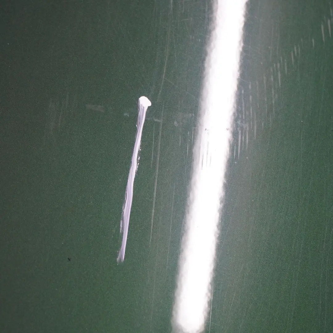 Puerta Delantera Derecha R55 R57 British Racing Green II Metallic B22 para Mini R56 con número de pieza 2755936 Mini R56 Puerta Delantera Derecha R55 R57 British Racing Green II Metallic B22 - SKU 2755936-BRGII1 - Número de pieza 2755936