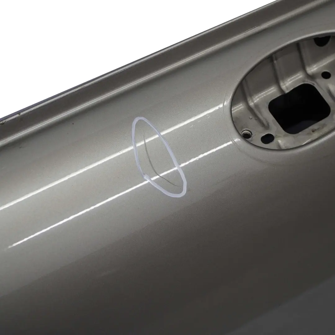 Puerta Delantera Derecha Sparkling Silver - A60 para Mini Cooper R55 R56 R57 R58 R59 con número de pieza 2755936 Mini Cooper R55 R56 R57 R58 R59 Puerta Delantera Derecha Sparkling Silver - A60 - SKU 2755936-SS3 - Número de pieza 2755936