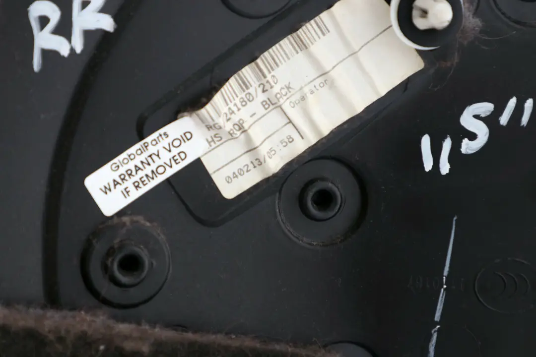 Carenage Lateral Arriere Droite Noir pour Mini Cooper R56 6 à propos du numéro de pièce 2756048 Mini Cooper R56 6 Carenage Lateral Arriere Droite Noir - SKU 2756048-6 - Numéro de pièce 2756048