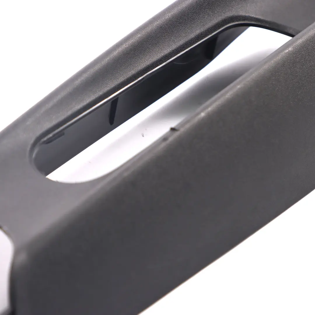 Consola Central Portavasos Tapa Panel Carbono Negro para Mini R55 R56 con número de pieza 2756156 Mini R55 R56 Consola Central Portavasos Tapa Panel Carbono Negro - SKU 2756156-1 - Número de pieza 2756156