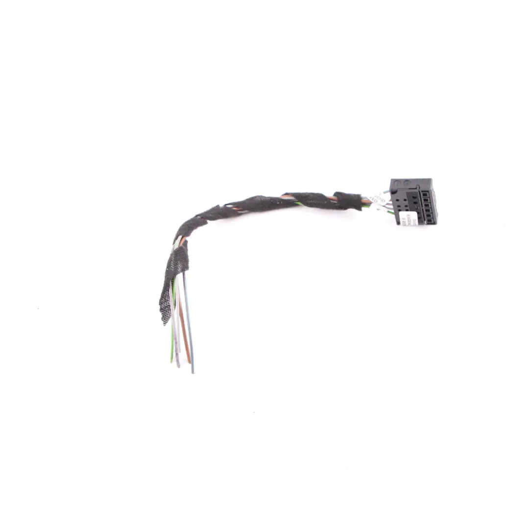 Light Cable Loom Mini R56 R57 Lamp Socket Plug Wiring to Rear with Part number 2756179 Rear Light Cable Loom Mini R56 R57 Lamp Socket Plug Wiring - SKU 2756179-1 - Part number 2756179