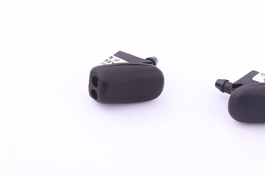 Set di ugelli per il lavaggio del parabrezza per Mini Cooper One R55 R56 R57 R60 R61 con numero di parte 2756194 Mini Cooper One R55 R56 R57 R60 R61 Set di ugelli per il lavaggio del parabrezza - SKU 2756194 - Numero di parte 2756194