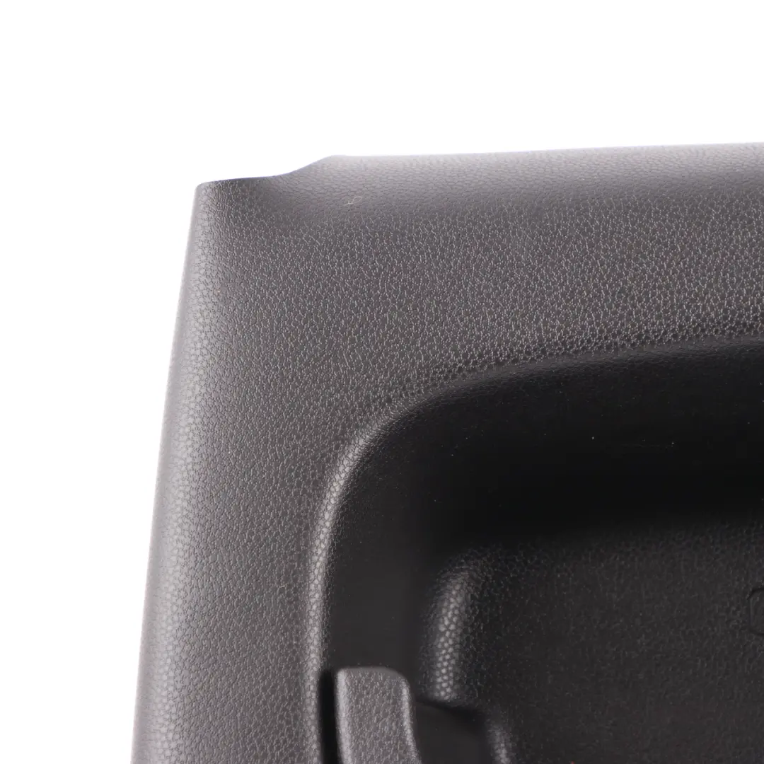 Mini Clubman R55 Tapa Derecha Para Panel Embellecedor de Puerta Trasera - SKU 2756200-1 - Número de pieza 2756200