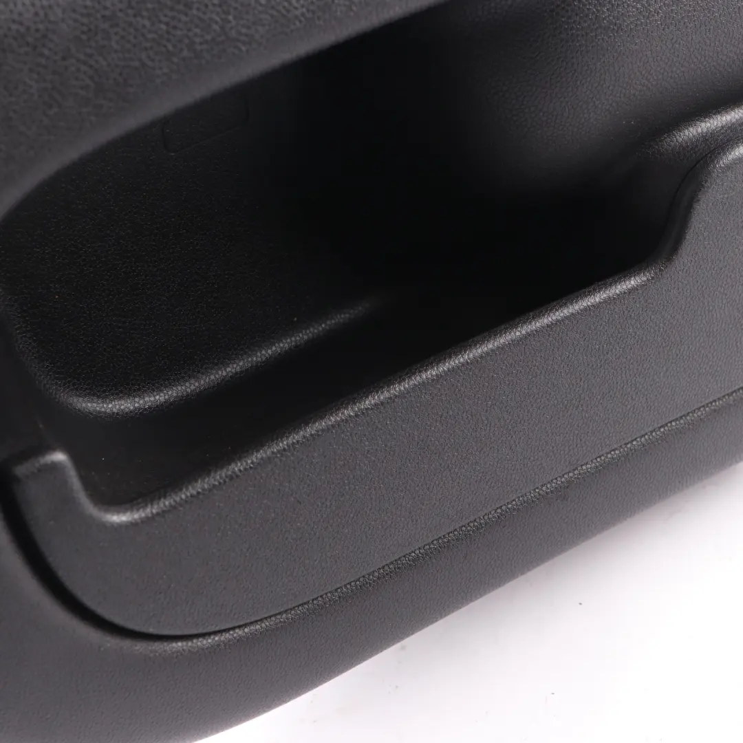 Tapa Derecha Para Panel Embellecedor de Puerta Trasera para Mini Clubman R55 con número de pieza 2756200 Mini Clubman R55 Tapa Derecha Para Panel Embellecedor de Puerta Trasera - SKU 2756200-1 - Número de pieza 2756200