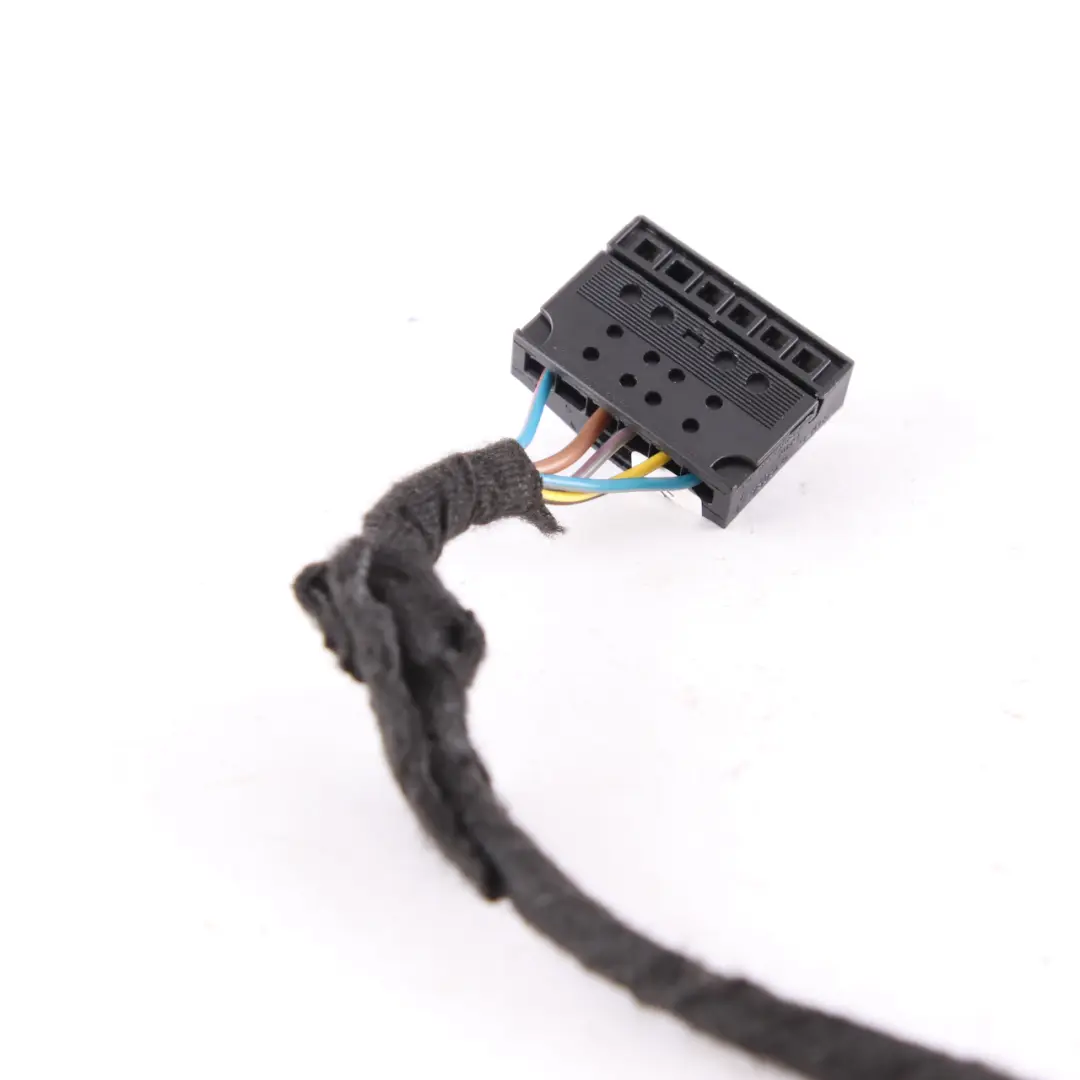 Wire Cable Plug Wiring Socket Rear Lamp Light Right O/S to Mini R56 R57 with Part number 6984754 Mini R56 R57 Wire Cable Plug Wiring Socket Rear Lamp Light Right O/S - SKU 6984754 - Part number 6984754