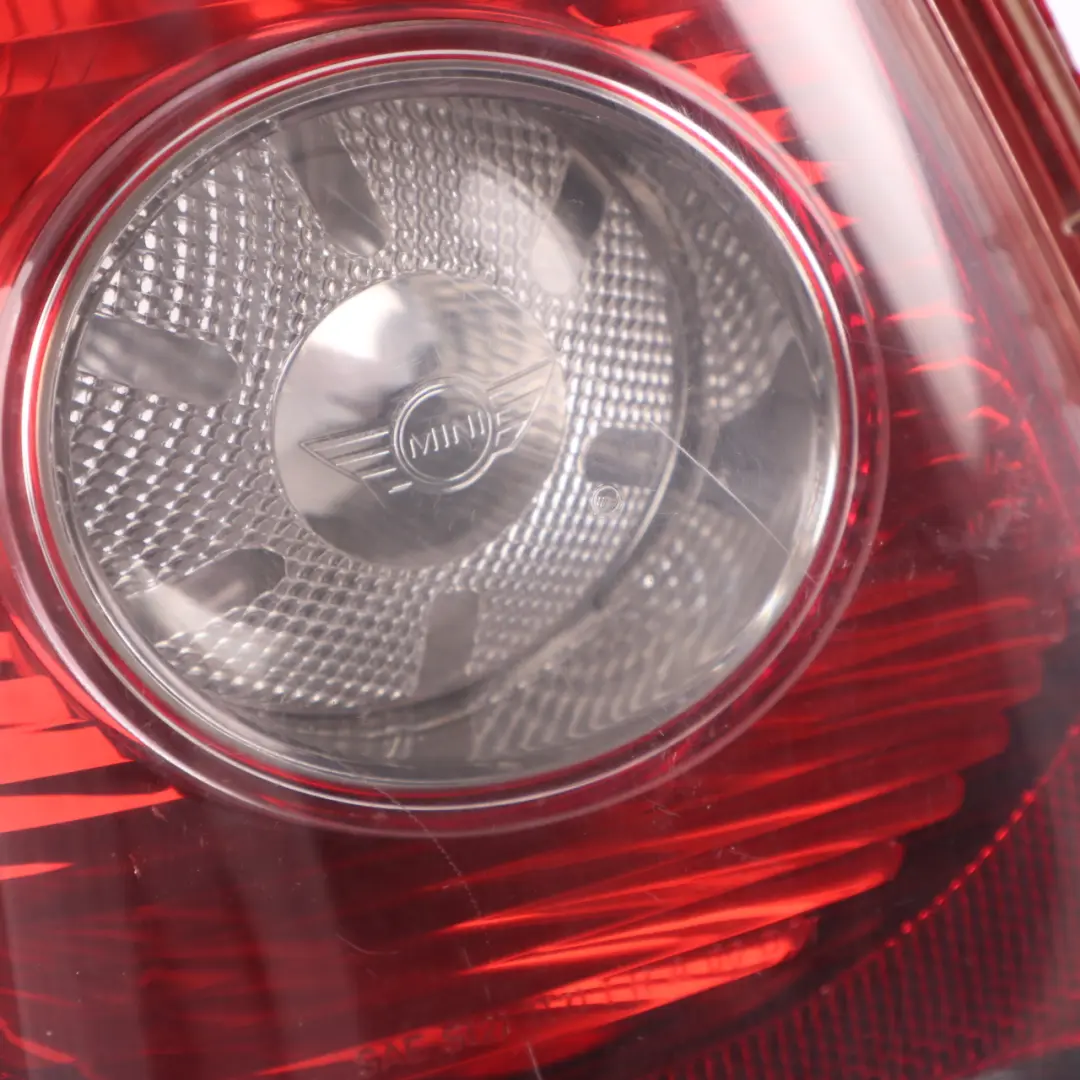 Mini R56 R57 Feu Arrière Panneau Latérale à Gauche Blanc Arrière - SKU 2757011-1 - Numéro de pièce 2757011