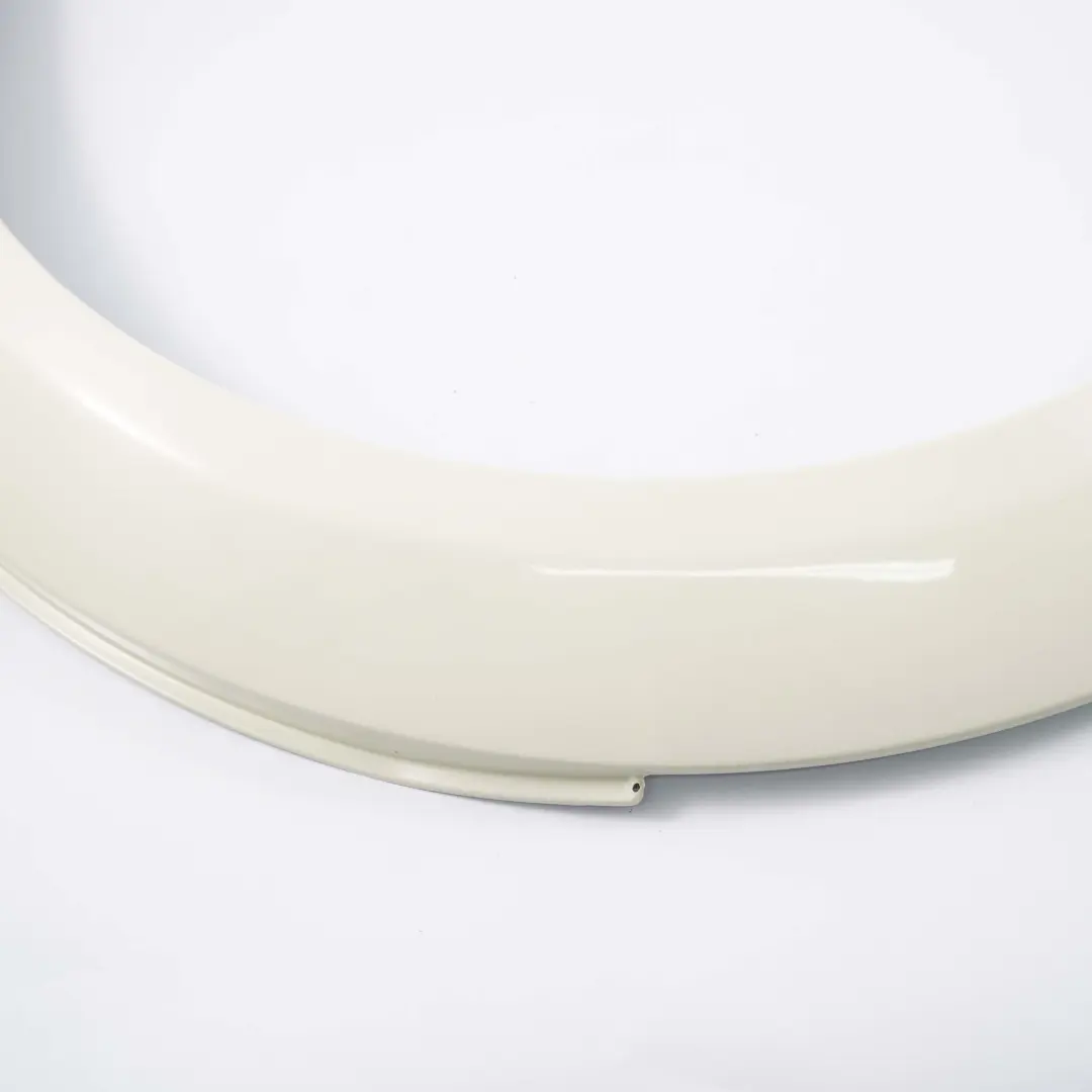 Mini R56 enjoliveur d'arc de roue, extension avant droite, blanc poivre - 850 - SKU 2757210-PW - Numéro de pièce 2757210