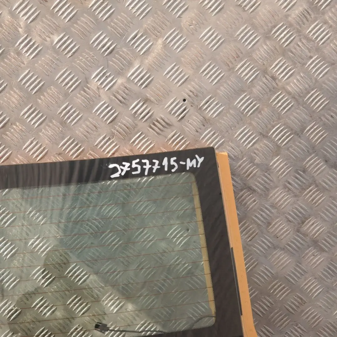 Tapa maletero Puerta Partida Izquierda Mellow Yellow para Mini Clubman R55 con número de pieza 2757715 Mini Clubman R55 Tapa maletero Puerta Partida Izquierda Mellow Yellow - SKU 2757715-MY - Número de pieza 2757715